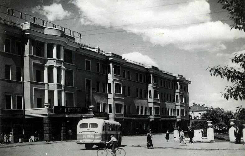 Ленина 6 Огаркова 5. 1960-е гг.