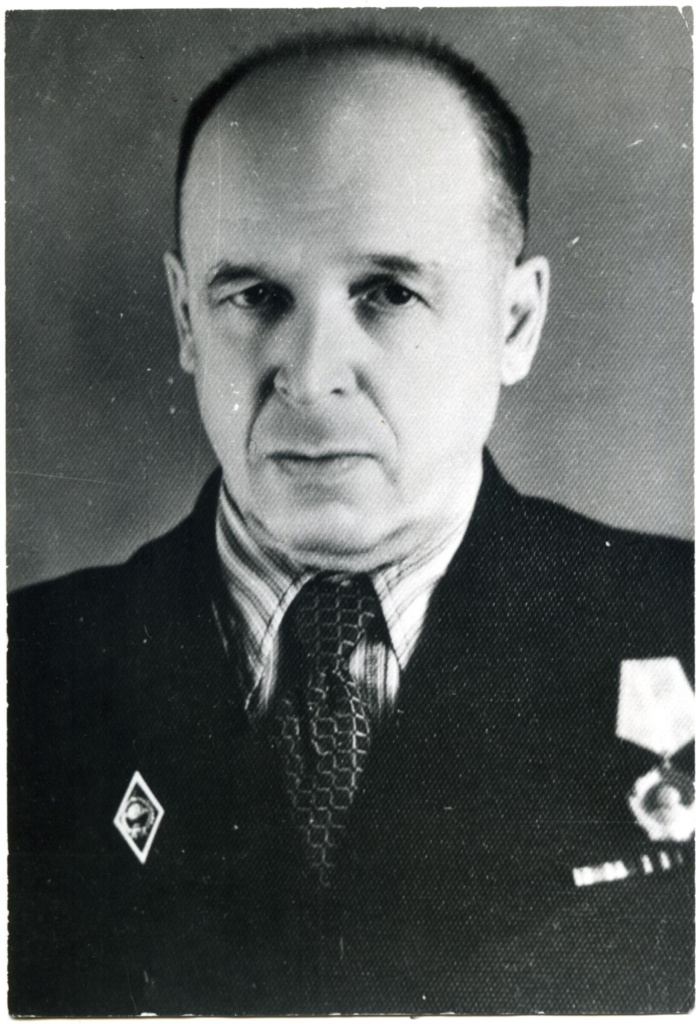 scale_2400 (7).jpeg scale_2400 (7).jpeg