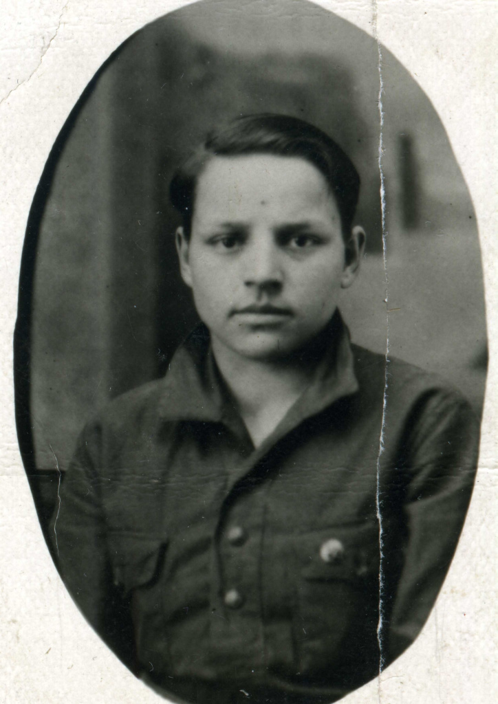 9 ФНВ-2824-1. Шамина З.Г. 1920-е гг..jpg 9 ФНВ-2824-1. Шамина З.Г. 1920-е гг..jpg