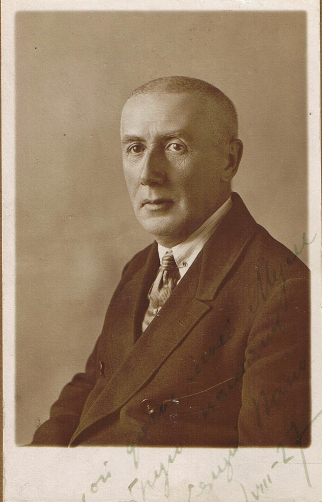 2. В.Н.Адрианов_1927_год.jpg