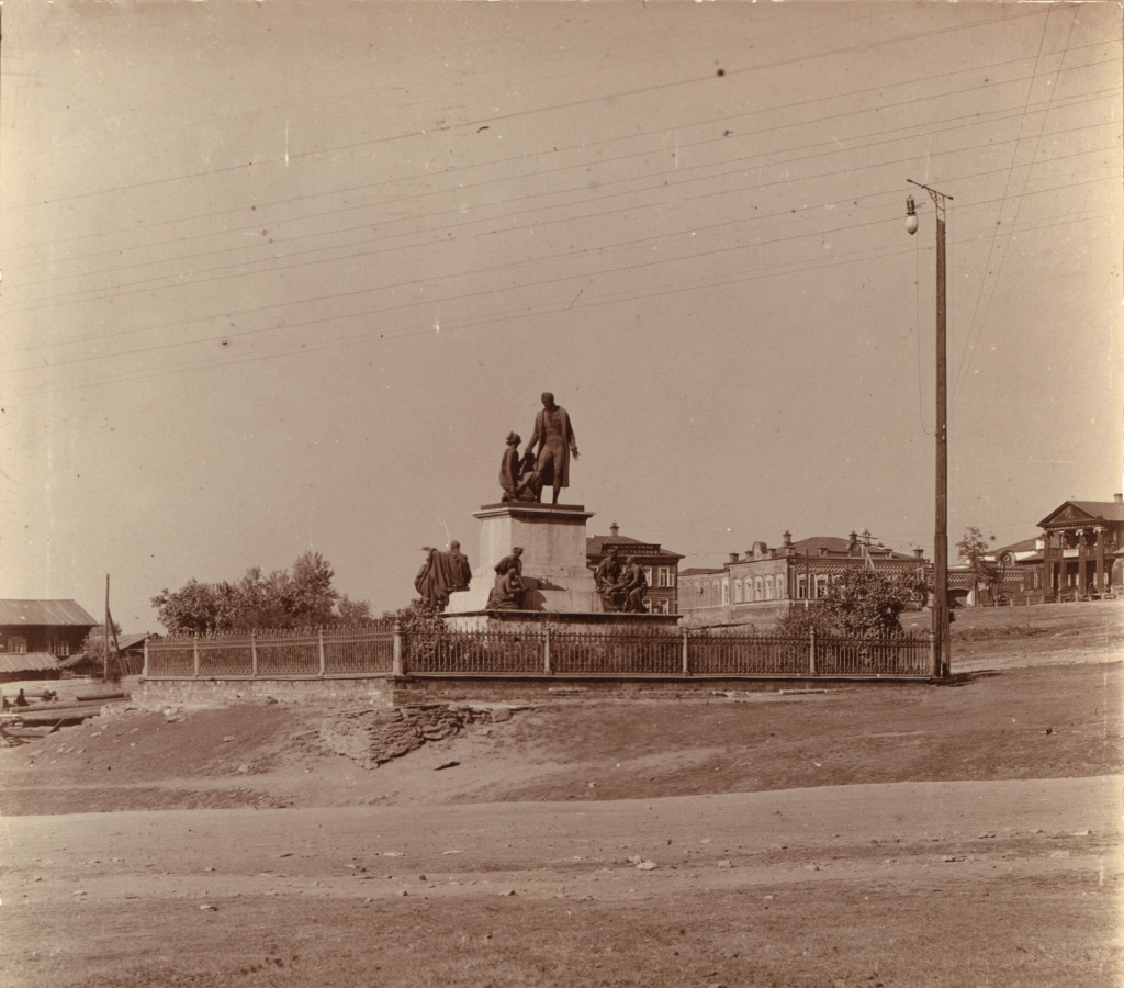 1. К. Маркса, 3 (одноэтажный каменный). Фото. Прокудин-Горский. 1909 г (Библиотека Конгресса, США).-fotor-2026031311242.jpg 1. К. Маркса, 3 (одноэтажный каменный). Фото. Прокудин-Горский. 1909 г (Библиотека Конгресса, США).-fotor-2026031311242.jpg