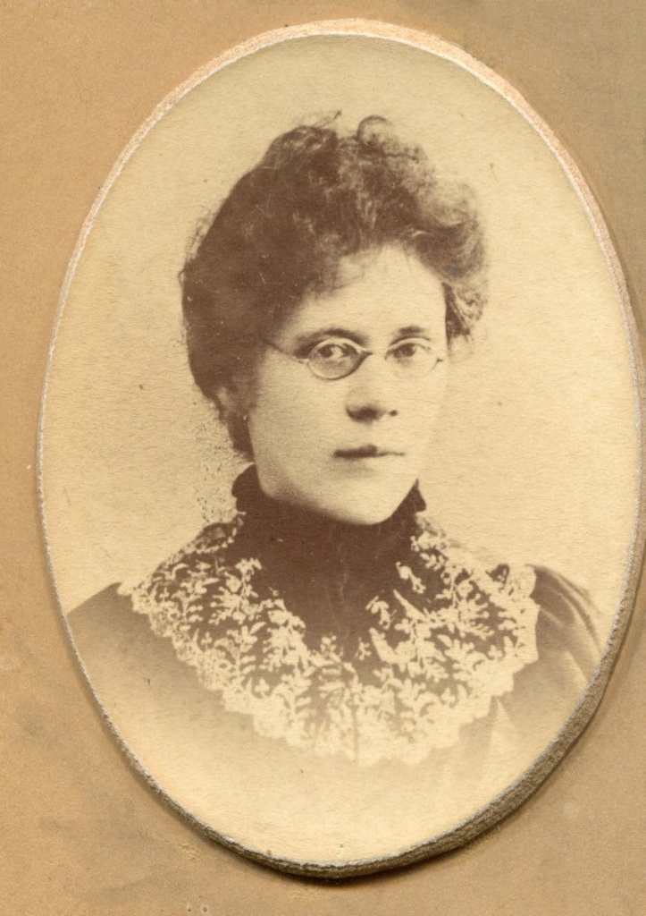 Вера Павловна Гуляева (1867-1909) Фото 1897-98 гг.
