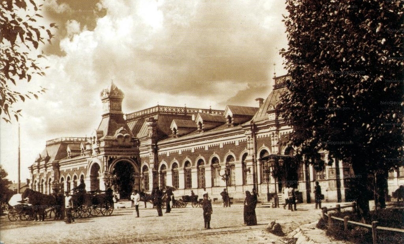 7. Вокзал I класса станции Екатеринбург. Кон. XIX в. Из открытых интернет-источников..jpg 7. Вокзал I класса станции Екатеринбург. Кон. XIX в. Из открытых интернет-источников..jpg