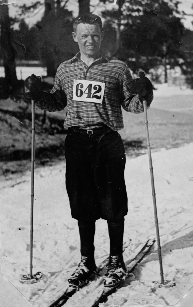 Лучший лыжник Н. Тагила Кулагин. 1934 г. ТМ-7369-478. ФТМ-9578-54.jpg